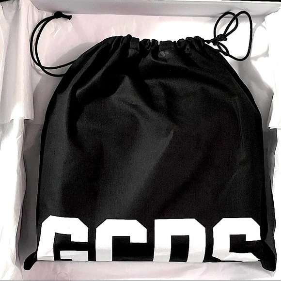 ⭐️ GCDS ⭐️MADE IN ITALY LEATHER TRANSPARENT CROSSBODY BAG W/DETACHABLE STRAP - Picture 12 of 17